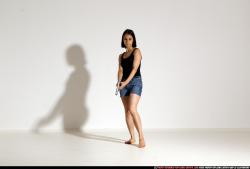 smax-angelica-pistol-jump