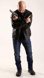 ross-dual-pistols-pose3