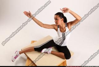 2015 02 KATERINE YOGA POSE7 07 A