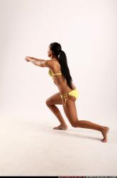 katerinerine-bikini-voleyball-pose3