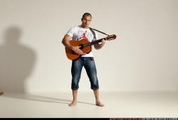 smax-streetfighter-playing-guitar