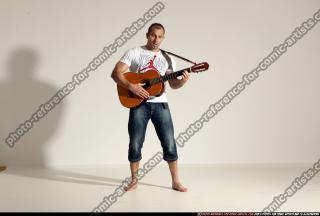 2015 02 SMAX STREETFIGHTER PLAYING GUITAR 03