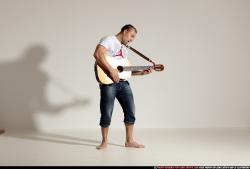 smax-streetfighter-playing-guitar