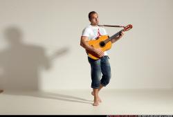 smax-streetfighter-playing-guitar