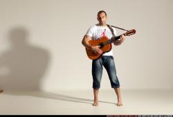 smax-streetfighter-playing-guitar