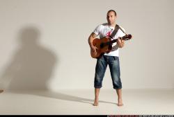 smax-streetfighter-playing-guitar