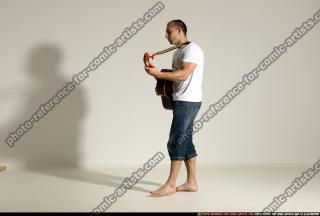 2015 02 SMAX STREETFIGHTER PLAYING GUITAR 28