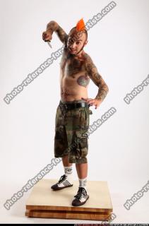 2015 03 EDGAR KNIFE STAB POSE1 00 B