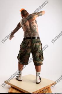 2015 03 EDGAR KNIFE STAB POSE1 03 C