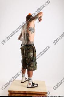 2015 03 EDGAR KNIFE STAB POSE1 04 B