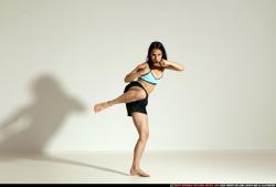 smax-angelica-high-kick