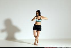 smax-angelica-high-kick