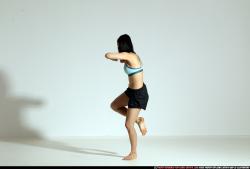 smax-angelica-high-kick