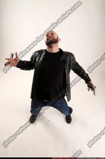 2015 03 ROSS DUAL PISTOLS SHOT IN BACK 08