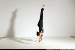 smax-angelica-cartwheel