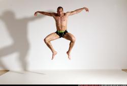 smax-streetfighter-spider-man-jump1