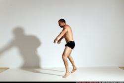 smax-streetfighter-spider-man-jump1