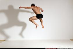 smax-streetfighter-spider-man-jump1