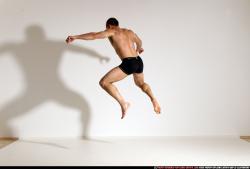 smax-streetfighter-spider-man-jump1