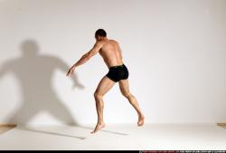 smax-streetfighter-spider-man-jump1