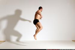 smax-streetfighter-spider-man-jump1