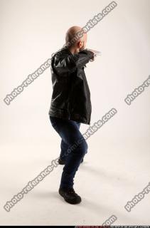 2015 05 ROSS DUAL PISTOLS POSE5 04