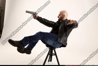 ross-pistol-pose3