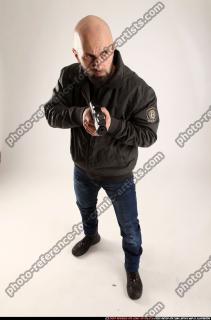 2015 05 ROSS PISTOL POSE4 08