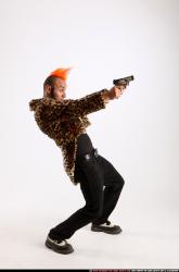 edgar-dual-pistols-pose5