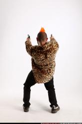 edgar-dual-pistols-pose5