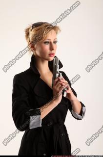 2015 06 RACHEL PISTOL POSE4 03 B