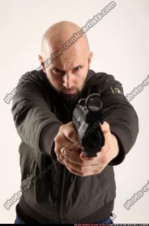 2015 07 ROSS PISTOL POSE6 08