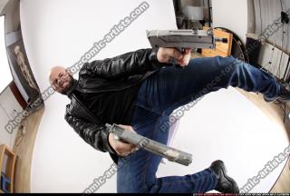 2015 07 ROSS DUAL PISTOLS POSE7 06