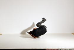 smax-streetfighter-somersault-pistol