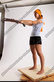 amy-pirate-dual-flintlock-pose1