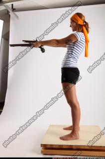 amy-pirate-dual-flintlock-pose1