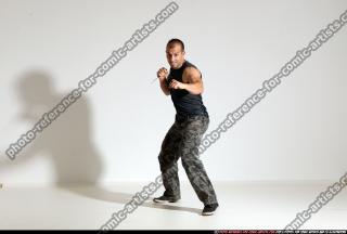 smax-streetfighter-knife-front-assault