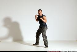 smax-streetfighter-knife-front-assault