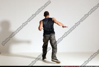 smax-streetfighter-knife-front-assault