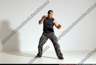 smax-streetfighter-knife-front-assault