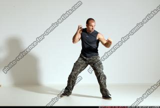 smax-streetfighter-knife-front-assault