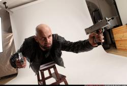 ross-dual-pistols-pose8