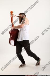 2015 10 OSCAR PLAYING GUITAR VARIOUS 03