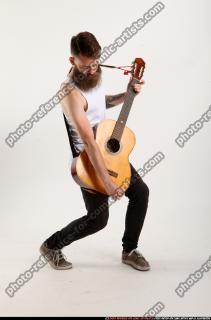 2015 10 OSCAR PLAYING GUITAR VARIOUS 08