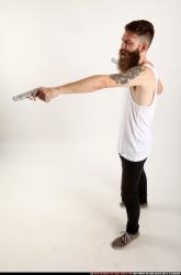 oscar-dual-pistols-pose2