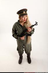 kayaa-uniform-ak-pose1