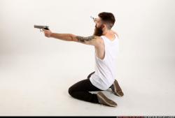 oscar-dual-pistols-pose3
