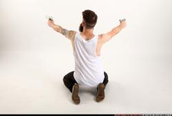 oscar-dual-pistols-pose3