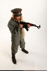 kayaa-uniform-ak-pose2