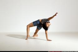 smax-angelica-yoga-camatkarasana-pose